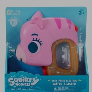 Chuckle & Roar Squirty Squirts Electric Water Blaster